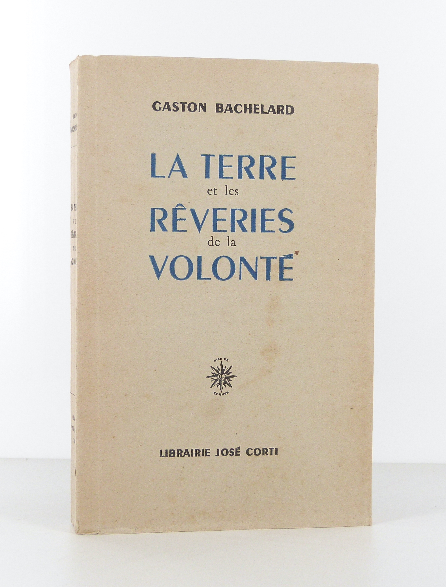 La Terre et les rêveries de la volonté