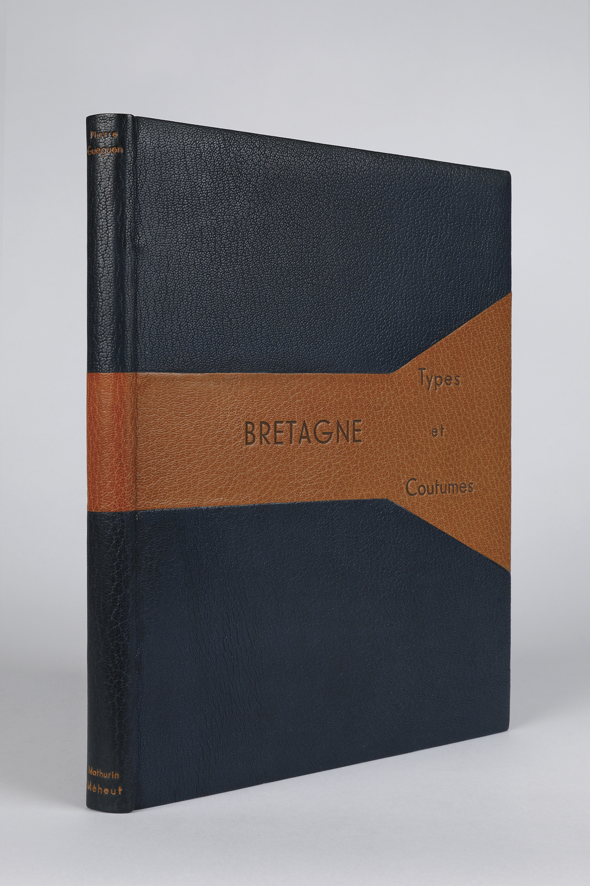 Bretagne : Types et Coutumes.