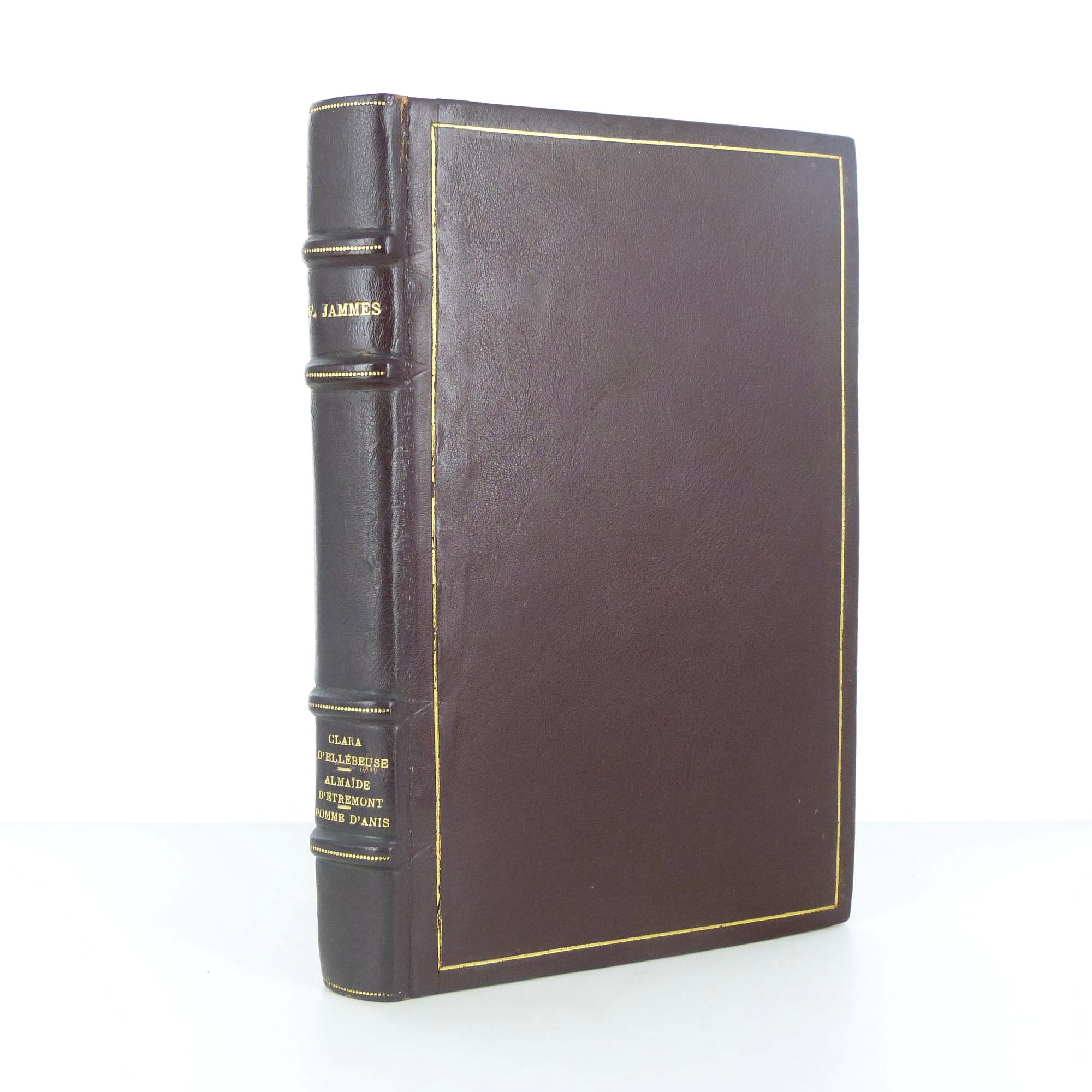 Clara d'Ellebeuse - Almaïde d'Etremont - Pomme d'Anis