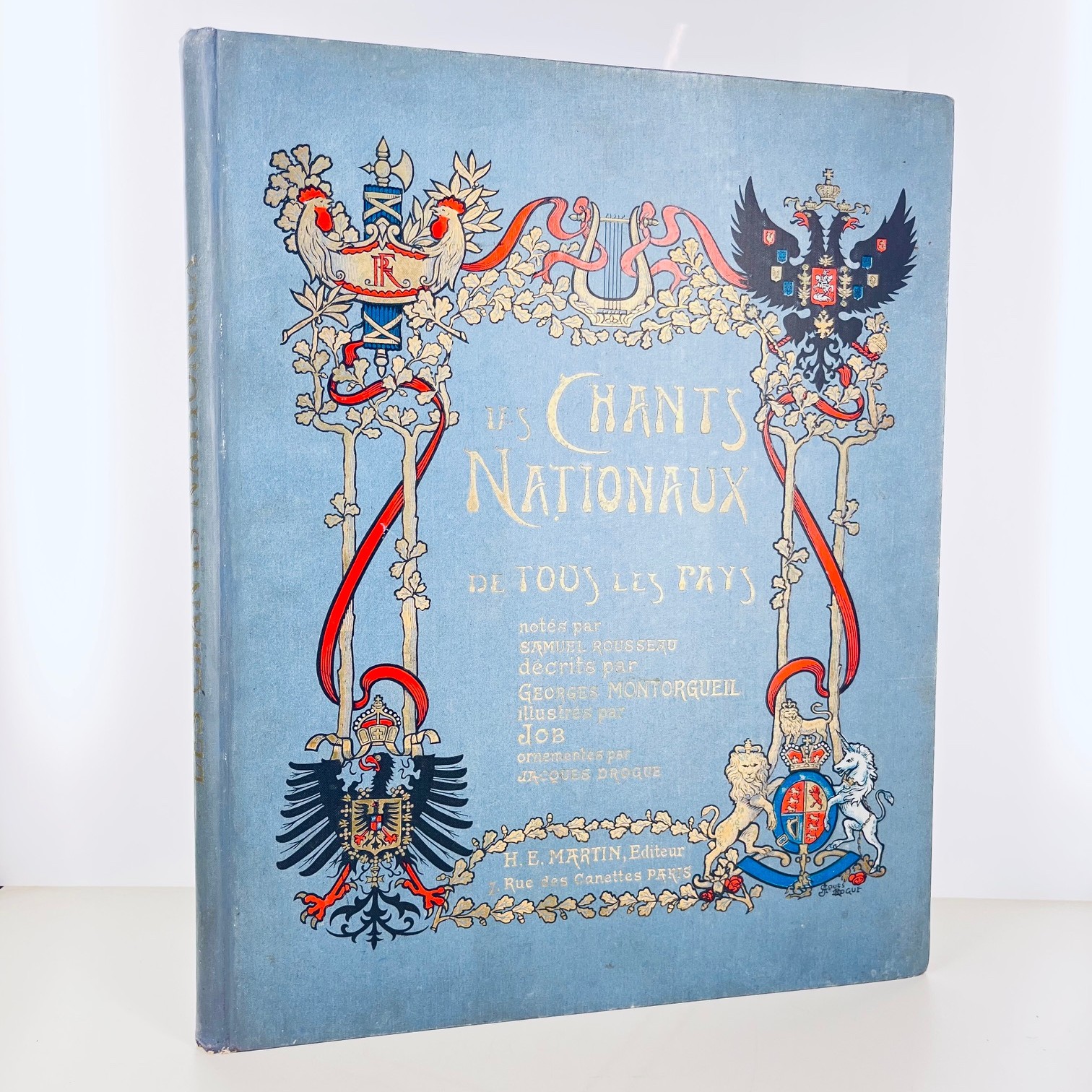 Les chants nationaux de tous les pays