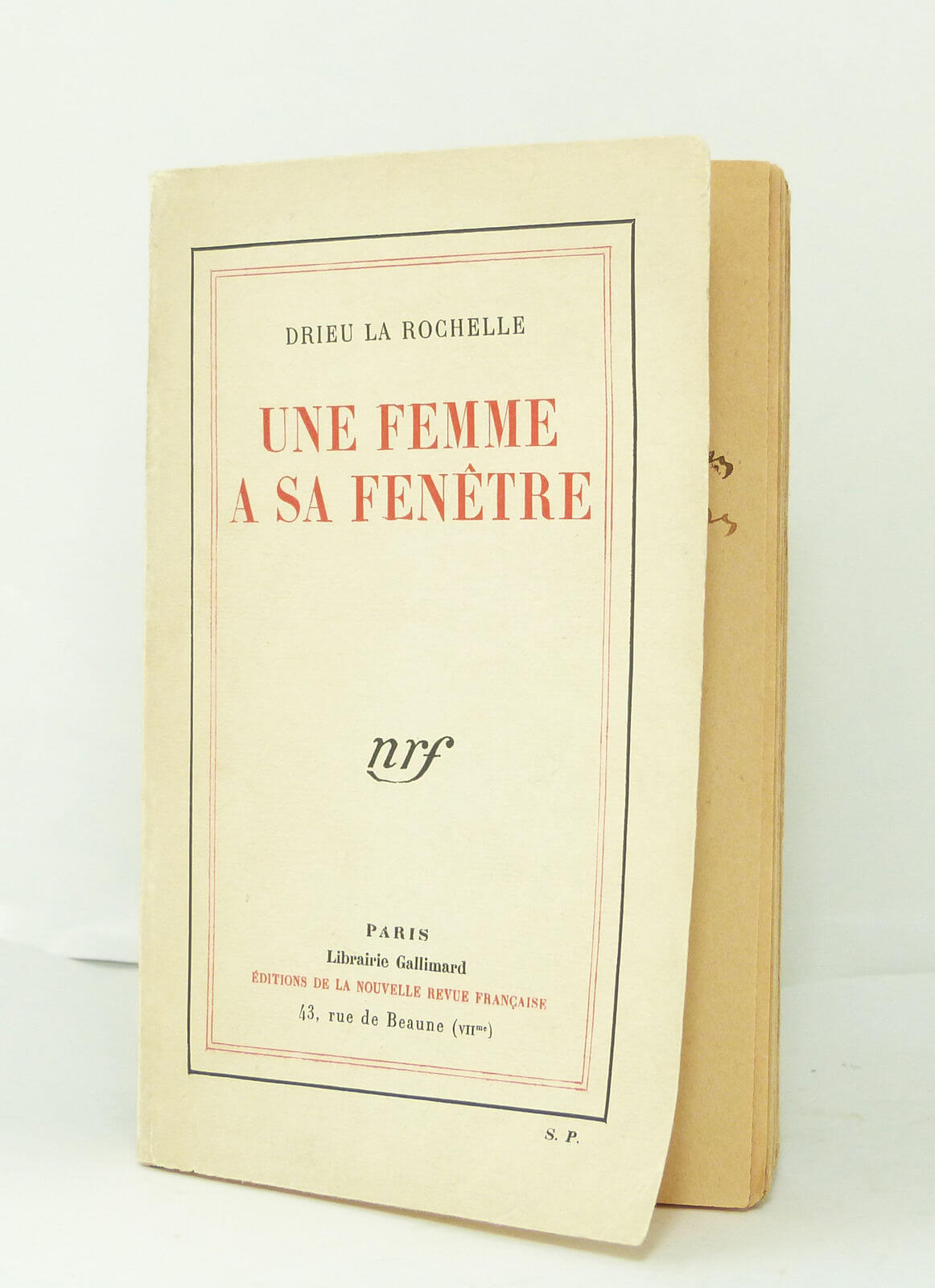 Une femme à sa fenêtre