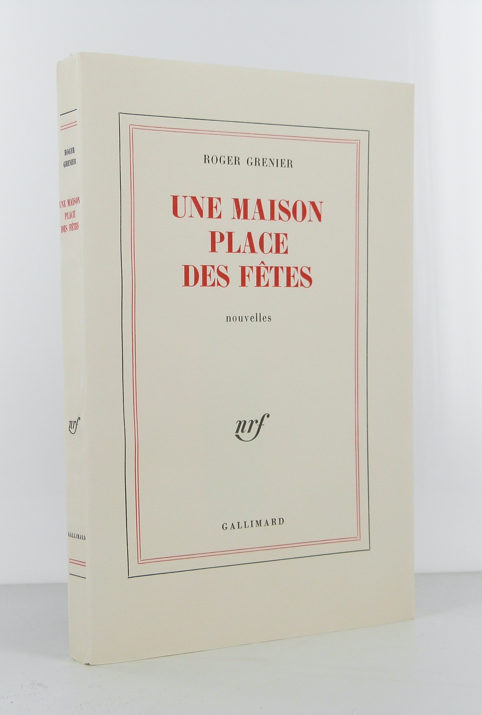 Une maison place des fêtes. Nouvelles. 