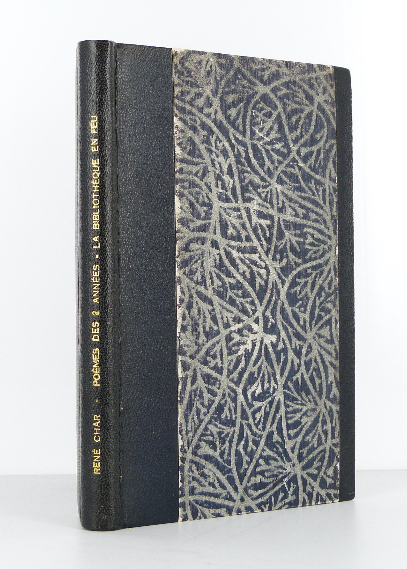 Poèmes des deux années 1953-1954 - La bibliothèque en feu